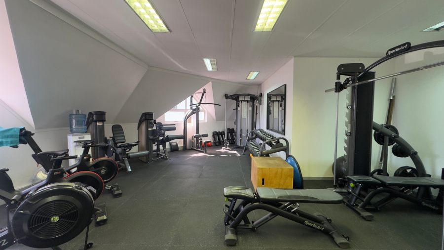 To Let Commercial Property for Rent in Somerset West Western Cape